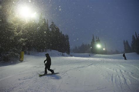 Colorado’s Keystone Resort cuts back on night skiing hours in 2023-24